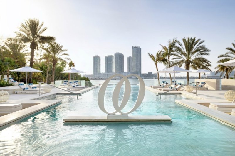 https://www.oneandonlyresorts.com/royal-mirage