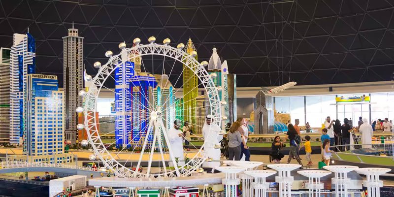 https://www.visitdubai.com/