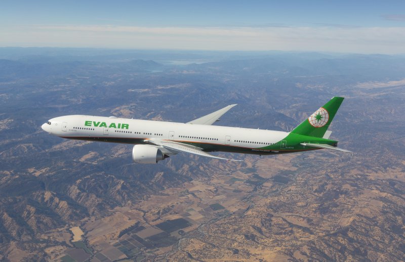 eva-air-009.jpg