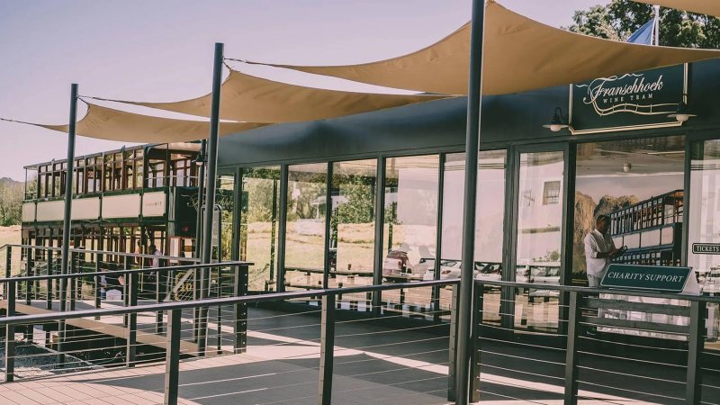 https://tour.oatravel.co.za/