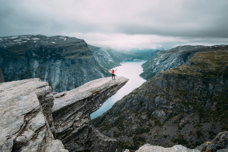 https://unsplash.com/